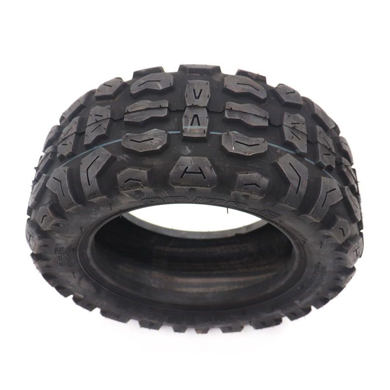 90/70-6のオフロード用チューブレスタイヤ。厚みと幅を増 - Scooter Tire のレビューと価格