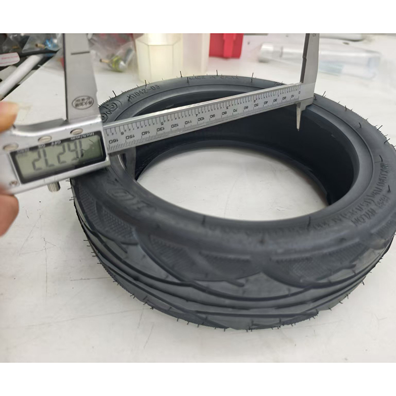 INMOTION L9折りたたみ式ポータブル電動スクーター用 - Scooter Tire のレビューと価格